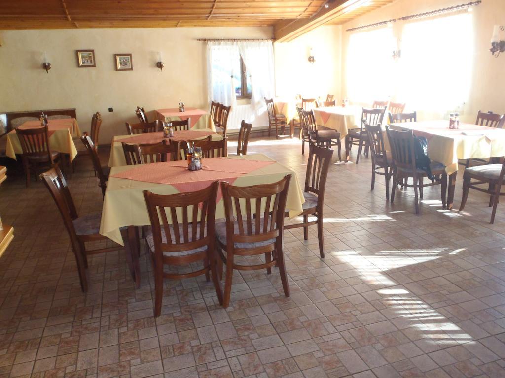 Guest House Chepelare Exterior photo